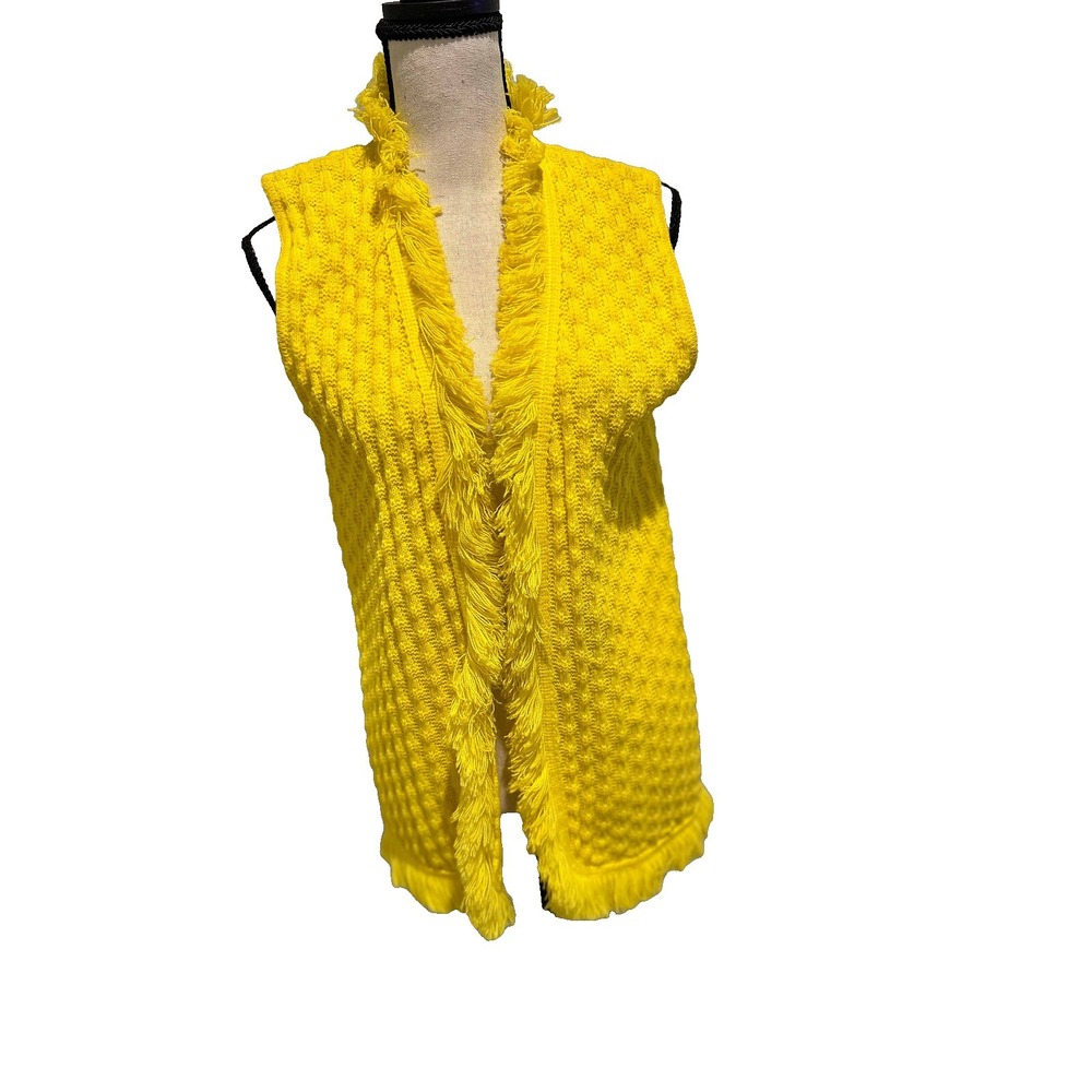 Hygrade Knitting Mills 100% Virgin Acrylic Yellow Retro Vest Sz S Vintage 70s